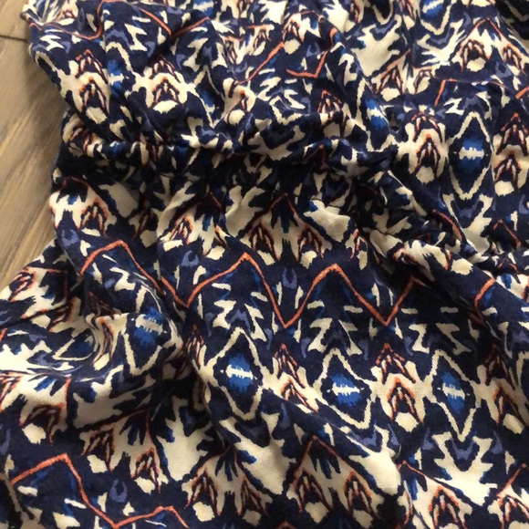 Patterned romper - Picture 3 of 4